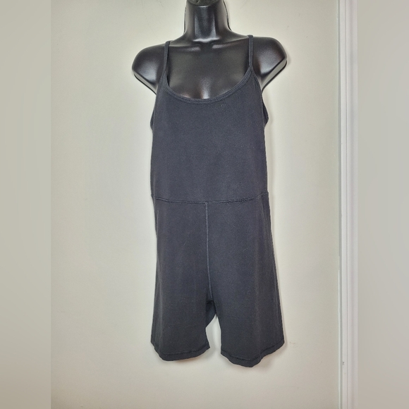 Old Navy Active Power Chill Black Stretch Athletic One Piece sz L - Picture 1 of 7